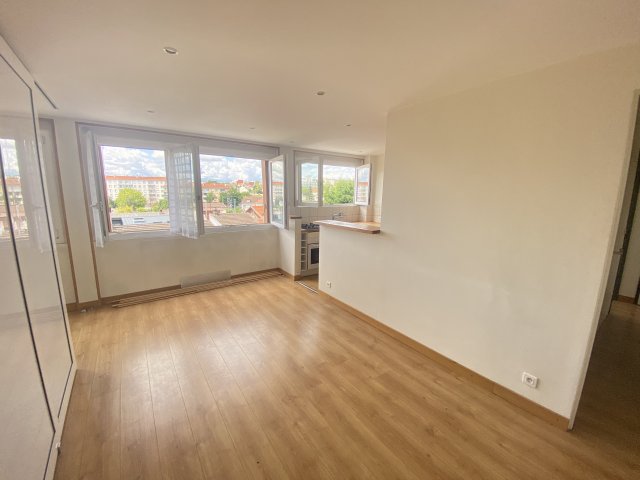 Vente Appartement  3 pices - 49m 93100 Montreuil